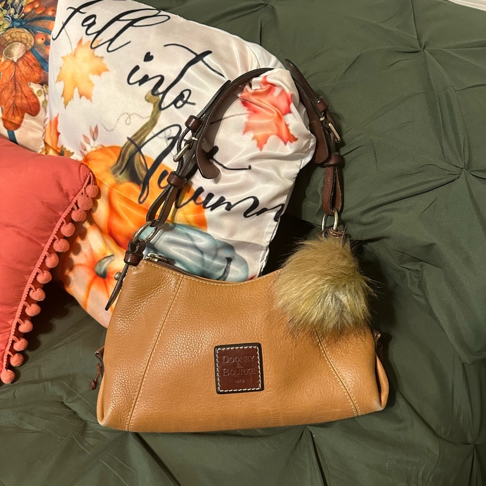 Dooney & Bourke Vintage Shoulder Bag
